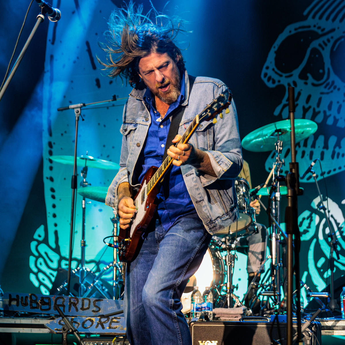 Matt Mays performing live, photographed by Trevor Savory